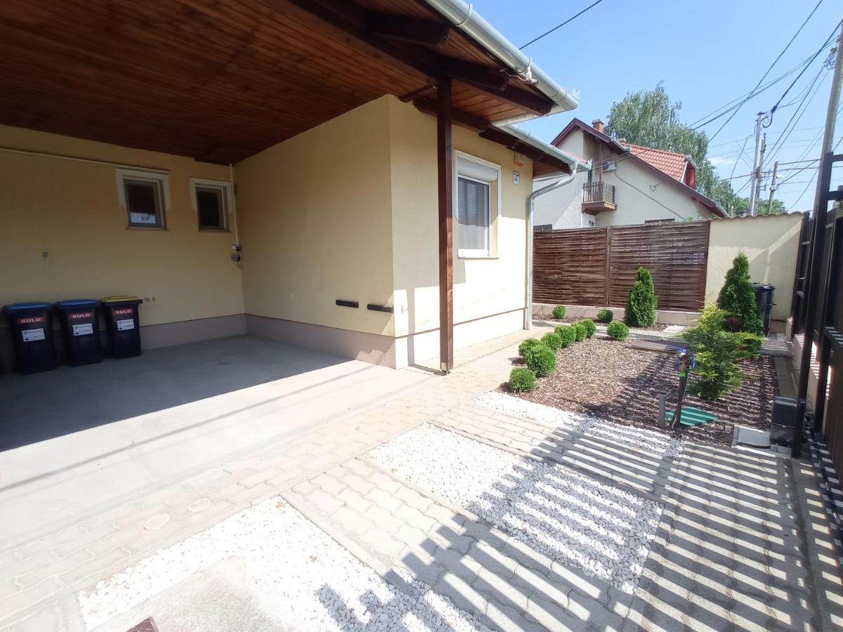 Budapest Airport Apartment 외부 사진